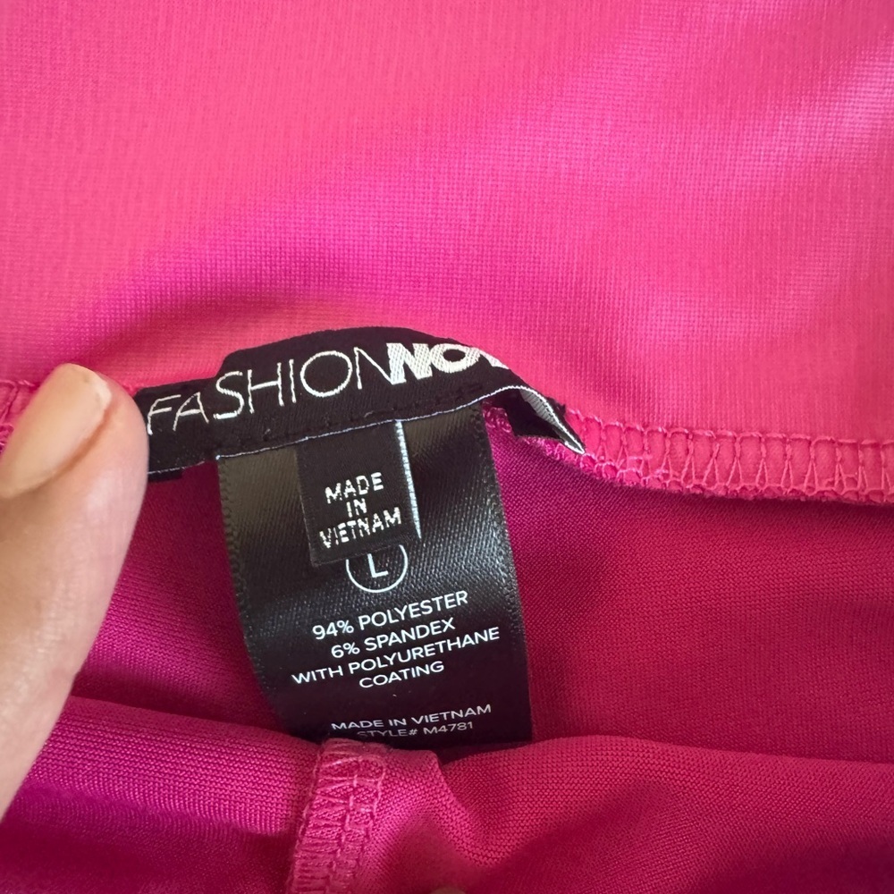 Faux Leather Pink Skort size large - Picture 6 of 6